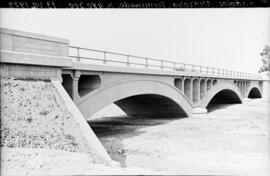 Sustitución de puentes metálicos. Línea Madrid a Badajoz, km 490,500. Puente Alcazaba.