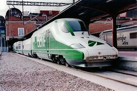 TÍTULO DEL ÁLBUM: RENFE serie 102 AVE