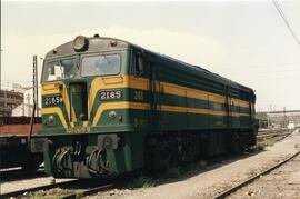Locomotora diésel - eléctrica 321 - 065 - 5  de la serie 321 - 001 a 080 de RENFE, ex 2165 de la ...