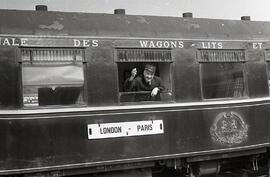 Coche de viajeros de la línea Londres - París de la Compañía Internacional de Coches Cama (CIWL)