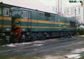 Locomotora de línea serie 319 - 102 - 0 (ex 19903)