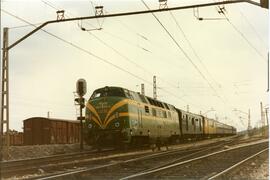 Locomotora diésel hidromecánica 340 - 030 - 6 de la serie 340 - 001 a 032 de RENFE, ex. 4030 de l...