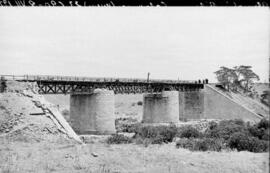 Puente del Arroyo Galapagar en el km 23,690 la línea de Almorchón a Belmez, dentro del término de...