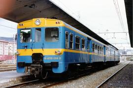 Unidades eléctricas serie 439 construidas por la Compañia Auxiliar de Ferrocarriles (CAF), CENEME...