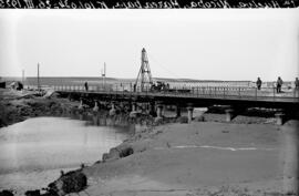 Puente de hormigón de la Ribera de Nicoba, situado en el km 101,034 de la línea de Sevilla a Huel...