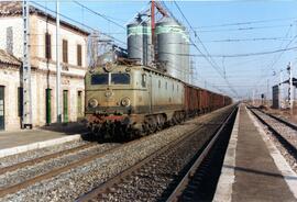 TÍTULO DEL ÁLBUM: RENFE 276