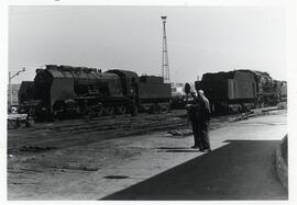 Locomotora de vapor de la serie 240 - 2575 de RENFE "Mastodonte", fabricada por Devis e...
