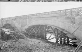 Sustitución de puentes metálicos. Línea Madrid a Badajoz, km 490,500. Puente Alcazaba.