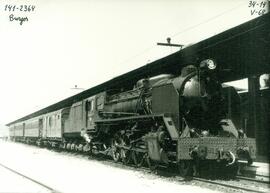 Locomotora de vapor 141-2364 de la serie RENFE 141F - 2301 a 2417