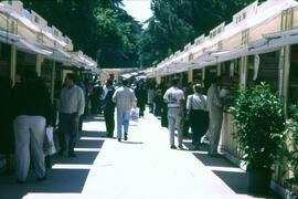 Caseta de la Fundación de los Ferrocarriles Españoles en la Feria del Libro