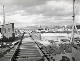 Depósito de vapor y tracción eléctrica de la estación de Miranda de Ebro de la línea de Madrid a ...