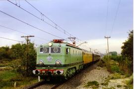 TÍTULO DEL ÁLBUM: RENFE 276