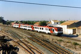 Automotores diésel de la serie 592, 593 y 596 de RENFE, conocidos como "Camellos"