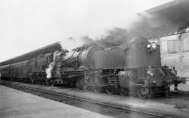 Locomotora de vapor 231 + 132 T de la serie 462-0401 a 0406 de RENFE "Garratt", concret...