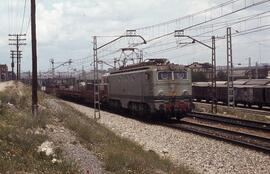 Locomotoras eléctricas de la serie 276 - 101 a 199 de RENFE, ex. 8601 a 8699