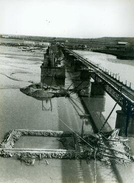 Algunos puentes construidos por "Entrecanales y Távora" : Junio 1941 - Junio 1943