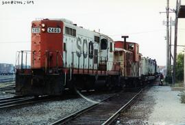 Schiller Park Yard. Locomotora diédel SSO-2406 (GP9).