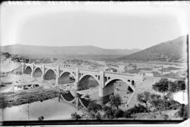 Sustitución de puentes metálicos. Línea Madrid-Badajoz. Km. 289,182. Puente sobre el río Guadalmez.