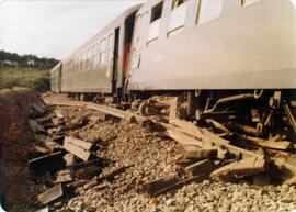 Descarrilamiento del tren expreso 5605 en el km 48,900, línea de Zamora a Puebla de Sanabria