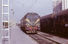 Locomotoras diésel - eléctricas de la serie 333 - 001 a 093 de RENFE, fabricadas por MACOSA entre...