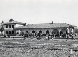Estación de Cariñena de la línea de Caminreal a Zaragoza - Delicias