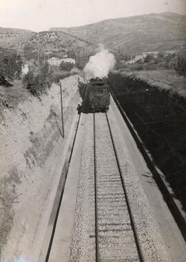 Cunetas revestidas, en el km 88 de la línea de Lérida a Pobla de Segur