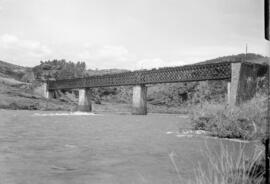 Puente Penadola sobre el río Sil, situado en el km 330,040 de la línea de Palencia a La Coruña