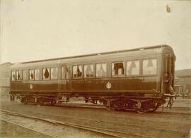 Coche de viajeros de bogies del tren real italiano