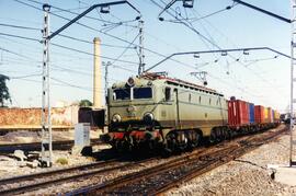 TÍTULO DEL ÁLBUM: RENFE 276