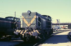 Locomotora diésel - eléctricas 307 - 005 - 9 de la serie 307 - 001 a 010 de RENFE, (ex 10705) de ...