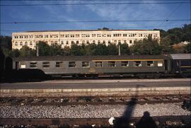 Coche de viajeros mixto de 1ª y 2ª clase AAB 8006 de la serie AAB 8001 a 8006 de RENFE, ex serie ...