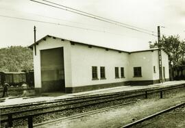 Viviendas de personal ferroviario en Mataró, pertenecientes al proyecto de electrificación del &q...