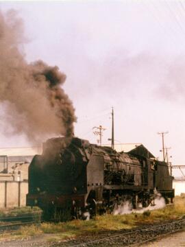 Locomotora de vapor serie 241 rodaje tipo "Montaña" (serie RENFE 241F-2201 a 2257) (ser...