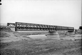 Puente sobre el río Ucero en el km 157,899 de la línea de Valladolid a Ariza, dentro del término ...