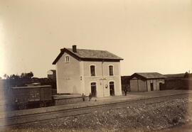 Vista general de la estación de San Jordi en la línea de Gerona a la Frontera Francesa
