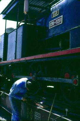 Trabajos de preparación para traslado de una locomotora de vapor 030 - 0201 “Sar”, apodada "...