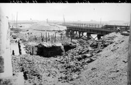 Puente de la Ribera de Nicoba, situado en el km 101,034 de la línea de Sevilla a Huelva, dentro d...