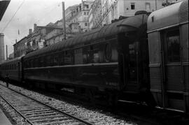 Coche restaurante 4096 D de la Compañía Wagons Lits, formando parte de una composición de viajero...