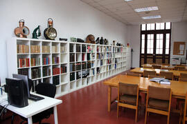 Sala de consulta y depósito del Archivo Histórico Ferroviario y Biblioteca Ferroviaria de la FFE,...