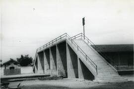 Pasarela de peatones de la estación de Villacañas de la línea de Madrid a Alicante