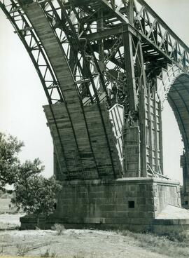 Algunos puentes construidos por "Entrecanales y Távora" : Junio 1941 - Junio 1943