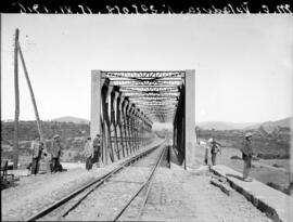 Puente de Guarrizas III, de dos tramos, en el km 285,058 de la línea de Manzanares a Córdoba, den...