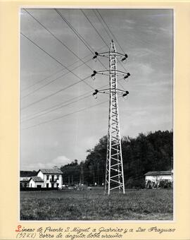 Líneas de Puente San Miguel a Guarnizo y a Las Fraguas (52 kv) Torre de ángulo, doble circuito