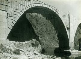 Algunos puentes construidos por "Entrecanales y Távora" : Junio 1941 - Junio 1943