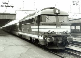 Locomotora diésel 67405 Trans Europ Express (TEE) - Catalán Talgo