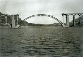 Ricardo Barredo de Valenzuela Construcciones. Tres grandes obras: Viaducto Francisco Martín Gil, ...