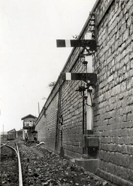 Señal doble de entrada en la estación de Zaragoza - Campo del Sepulcro