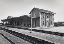Estación de La Encina de la línea de Madrid a Alicante