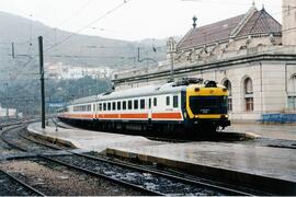Electrotrenes de la serie 432 de RENFE, ex WMD 511 a 530, fabricada por CAF y MACOSA entre 1971 y...