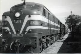 Locomotora diésel ALCO, 318-001-5 (ex 1801), circulando por la línea Valladolid a Ariza